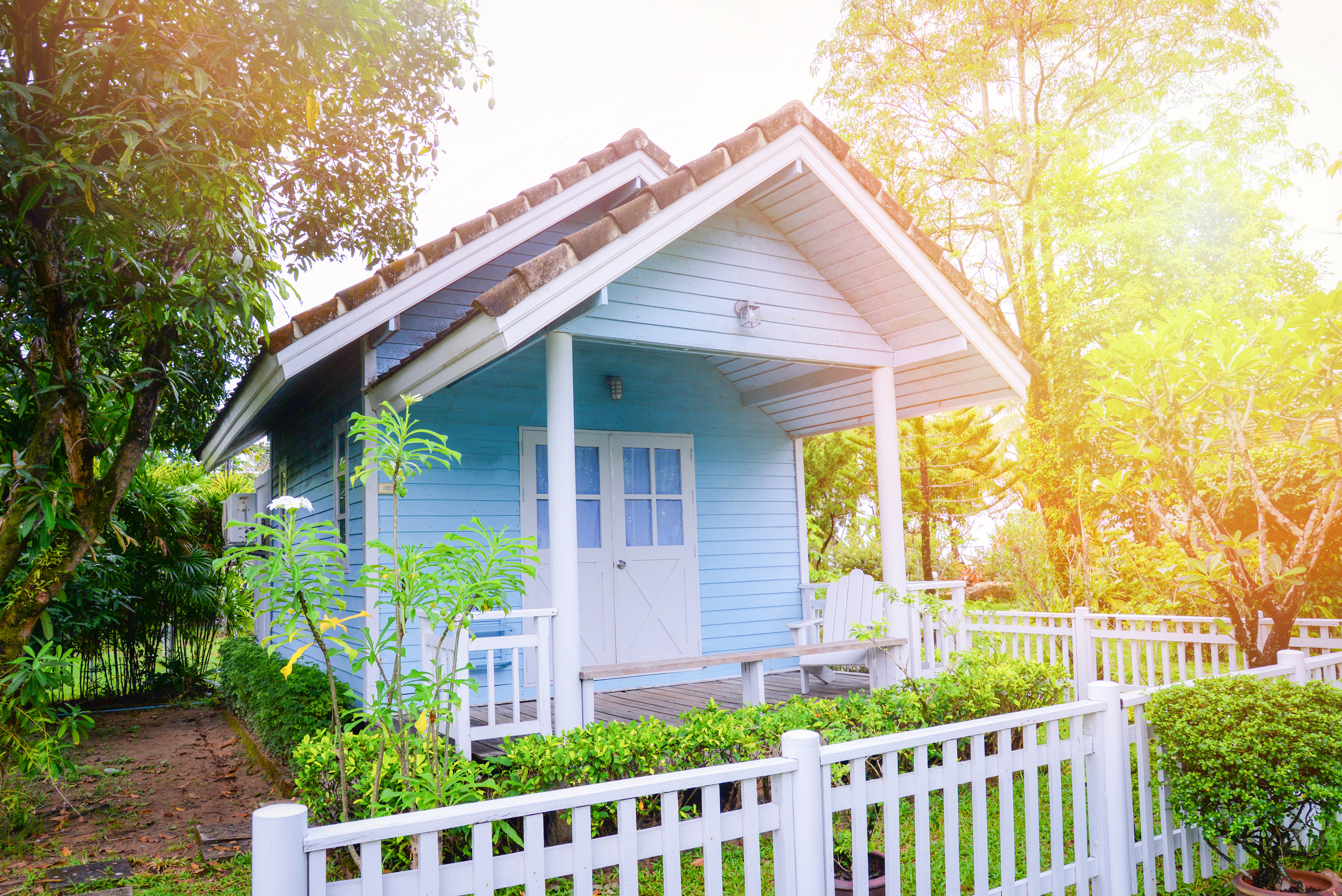 The outside of a beautiful tiny home completed by tiny house builders in Sacramento, CA.